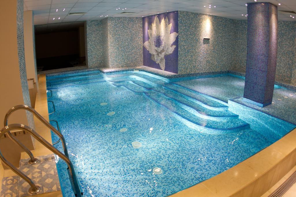 Hotel Balneo Comlex Medica Narechen à Narechenski Bani Extérieur photo