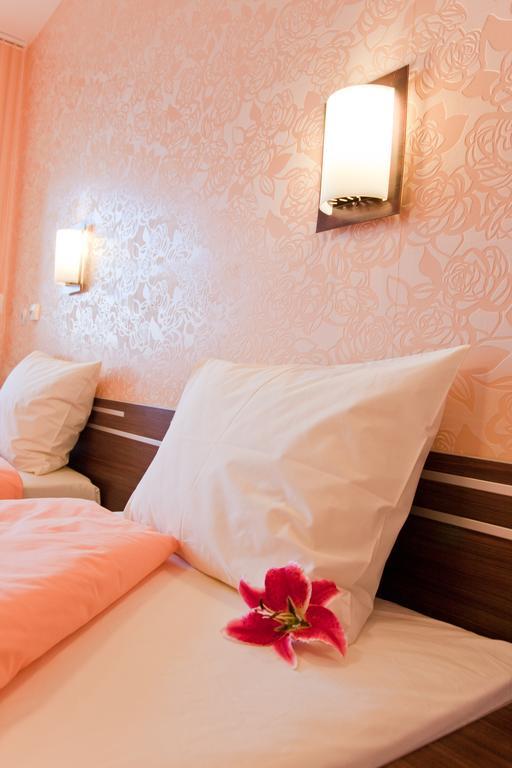 Hotel Balneo Comlex Medica Narechen à Narechenski Bani Chambre photo
